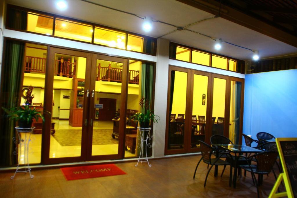 Phoothawee House Hotel Chiang Mai Buitenkant foto