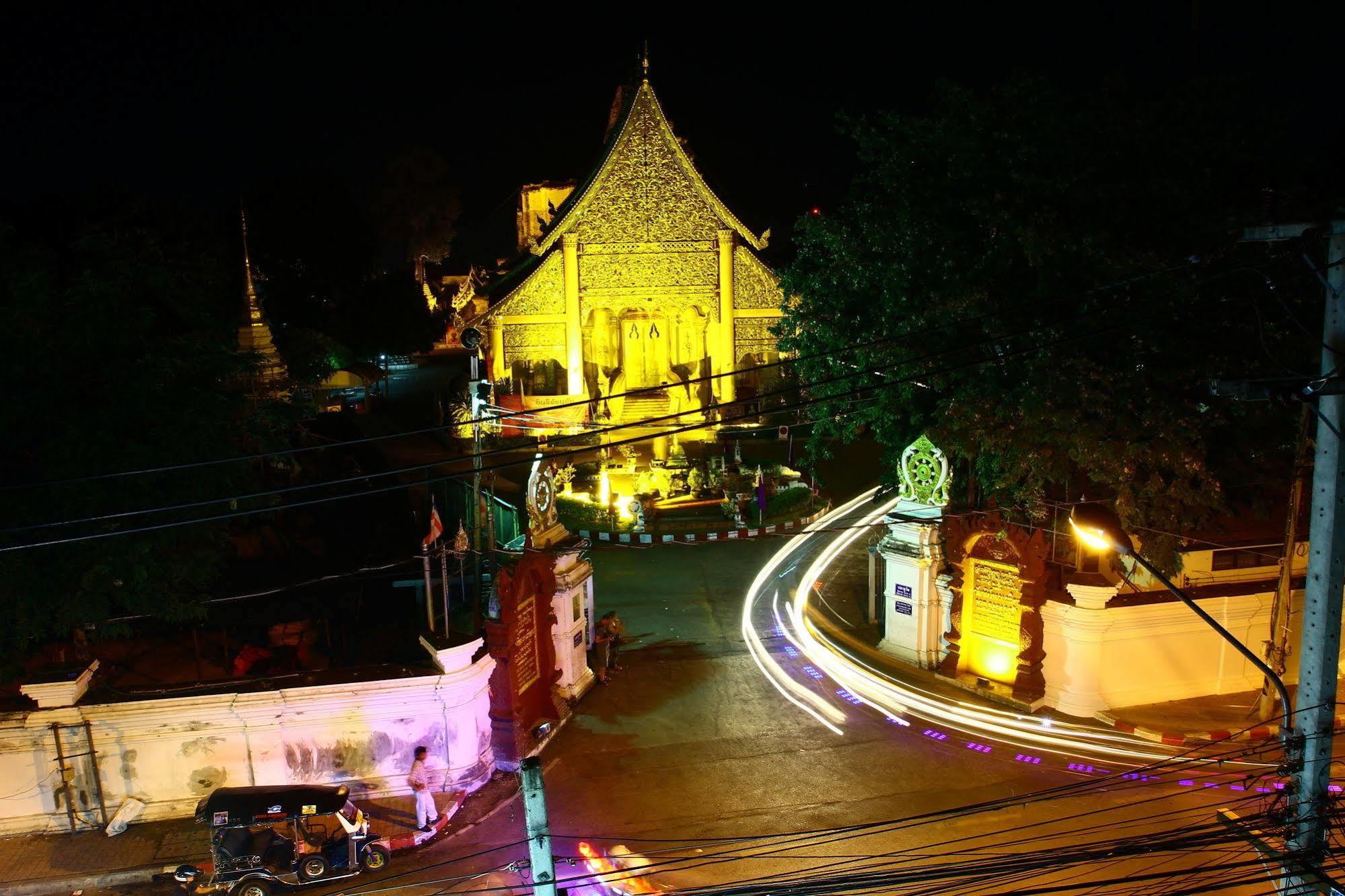 Phoothawee House Hotel Chiang Mai Buitenkant foto