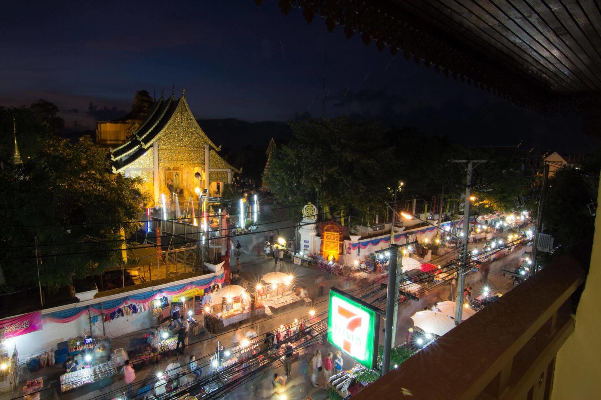 Phoothawee House Hotel Chiang Mai Buitenkant foto