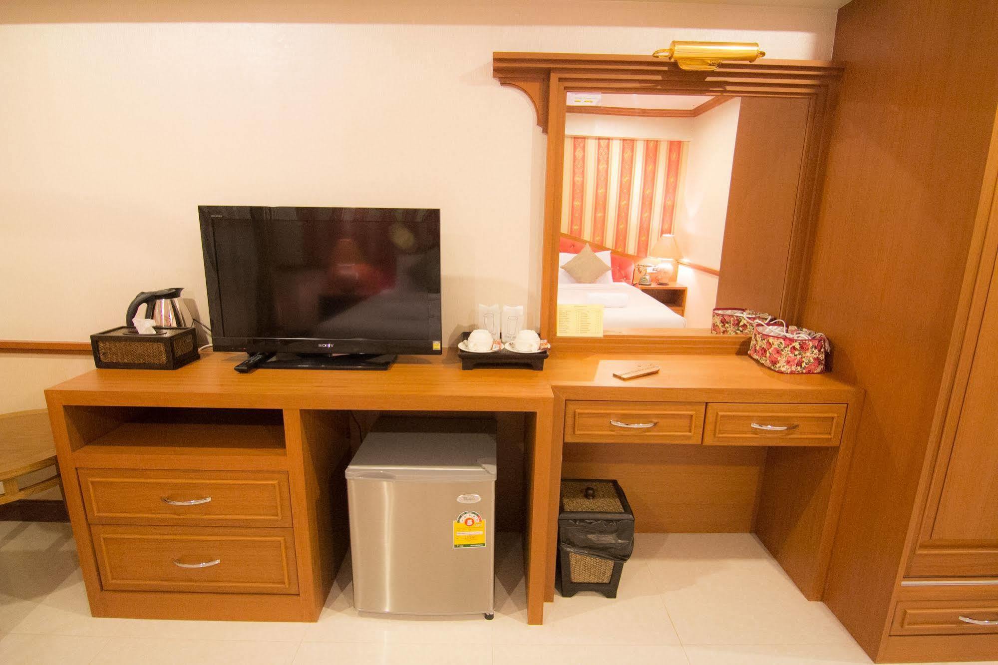 Phoothawee House Hotel Chiang Mai Buitenkant foto