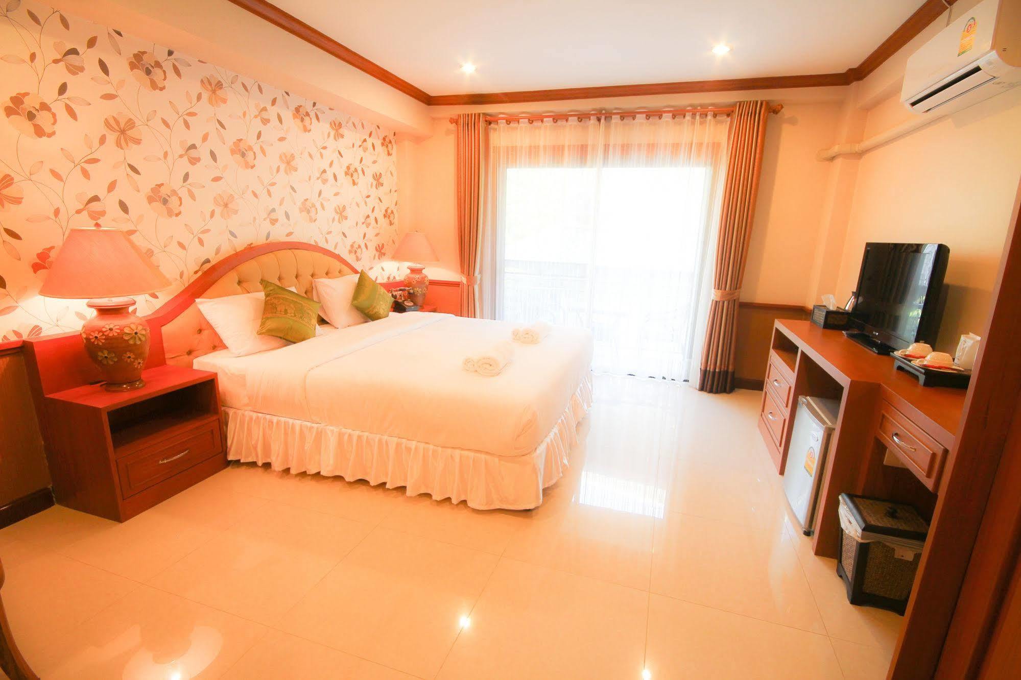 Phoothawee House Hotel Chiang Mai Buitenkant foto