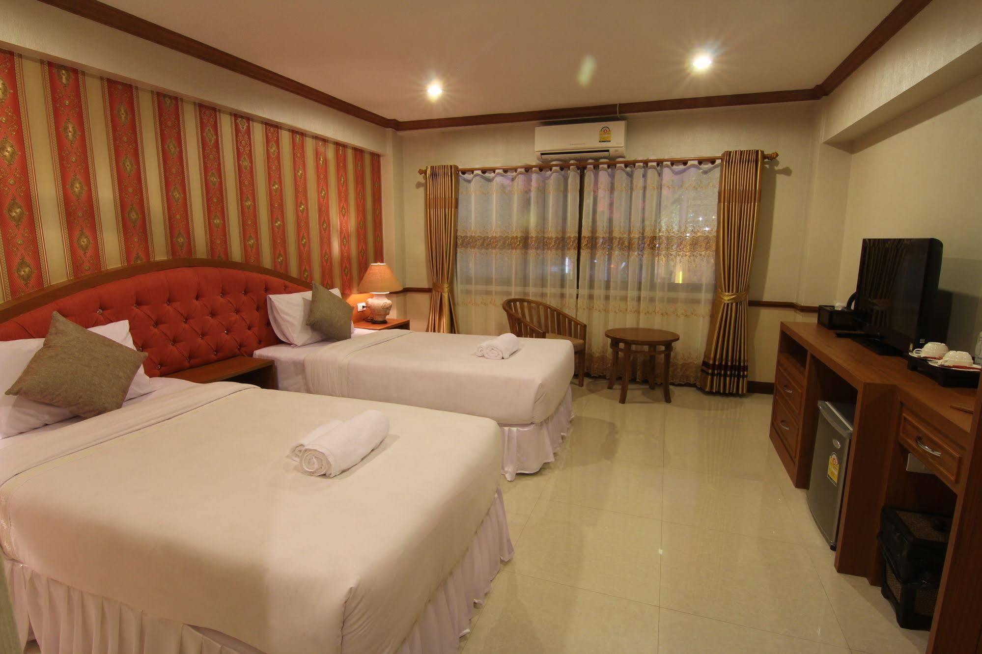 Phoothawee House Hotel Chiang Mai Buitenkant foto